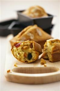 Small fruit loaves (with candied fruit)