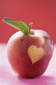 Apple with heart