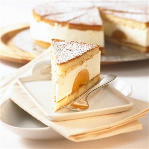 Apricot cheesecake