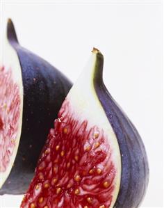 Fresh figs (close-up)