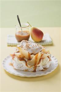 Pear pavlova with mascarpone