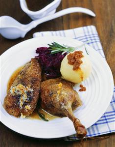 Duck with orange crust, red cabbage and potato dumpling