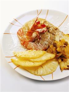 Shrimp curry with pineapple