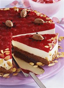 Raspberry quark cake with May-bugs