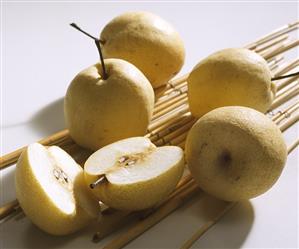 Shandon pear (related to the Nashi fruit)