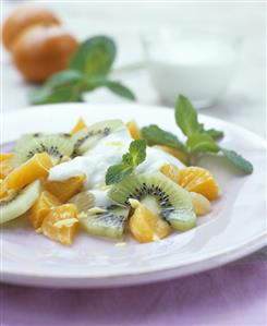Fruit salad with mandarin yoghurt sauce