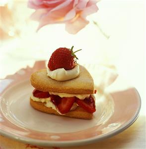 Individual heart-shaped strawberry shortcake