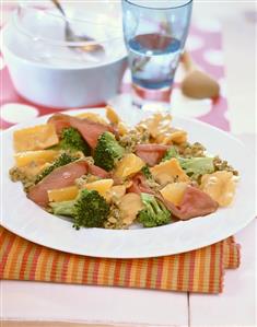 Ravioli with roast beef, broccoli, oranges & olive sauce