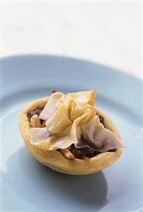 Mincemeat tart with filo pastry topping