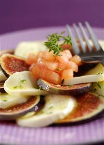 Carpaccio of figs and mozzarella