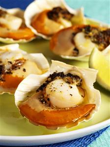 Scallops with lemon