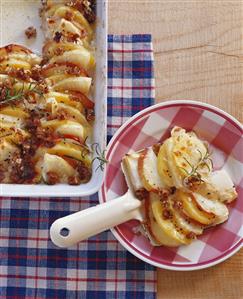 Potato, apple and celeriac crumble