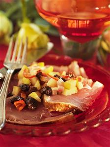 Tuna with fruit salsa