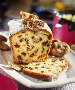 Fruit cake with dried figs