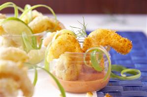 Breaded prawns with dip