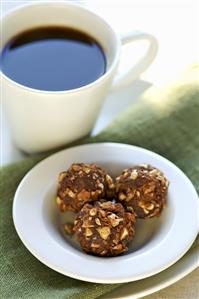 Whisky truffles with walnuts