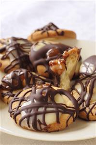 Biscuits decorated with chocolate and caramel