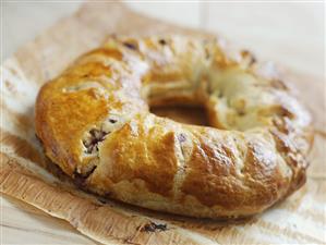 Danish wreath (filled with dried fruit, nuts and jam)