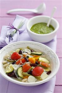 Soupe au pistou (Provençal vegetable soup with pesto)