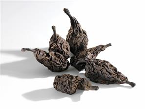 Six dried pears