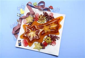 Fruit jelly shooting star for Christmas