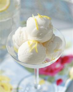 Lemon and vodka sorbet