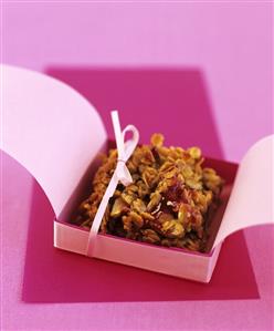 Fig flapjacks with redcurrant jelly in a box