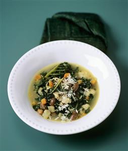 Ribollita (Bean soup with vegetables and bread, Italy)