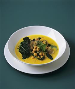 Kale and chick-pea curry