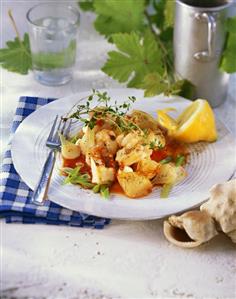 Prawns in tomato and lemon sauce