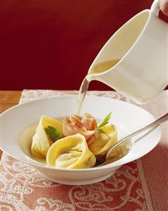 Tortellini in brodo (Tortellini in broth, Italy, 1)