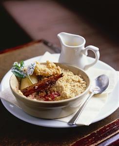 Pear and rhubarb crumble