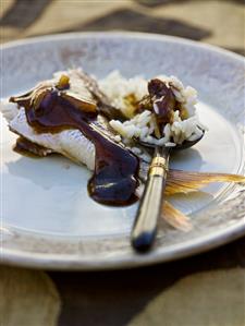 Red mullet with tamarind sauce and rice