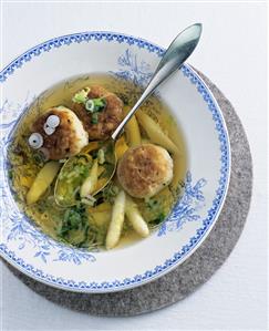 Broth with asparagus and cheese dumplings (Pressknödel)