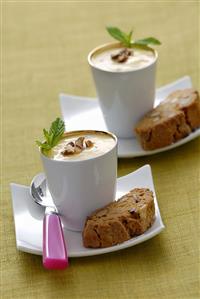 Apricot mousse with almond cake