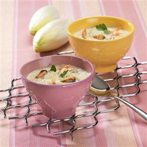 Chicory soup with seafood