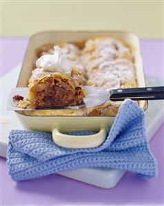 Apple strudel