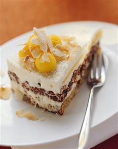 Creole mango and pecan cake