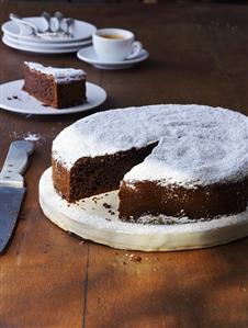 Torta di nocciole (Hazelnut chocolate cake from Piedmont)