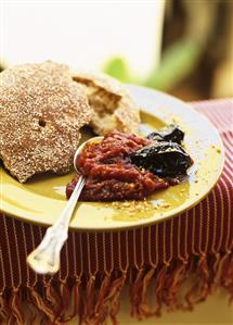 Tomato confit with prunes (Morocco)