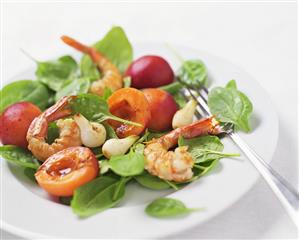 Prawn, apricot and spinach salad