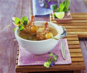 Cold melon soup with prawns