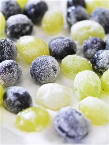 Sugared grapes