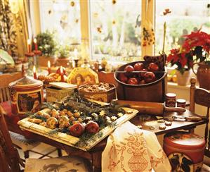 Christmas biscuits, biscuit tins, apples, Advent wreath etc.