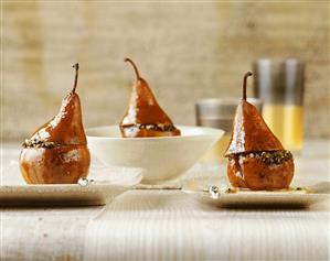 Roasted pears with chocolate pesto