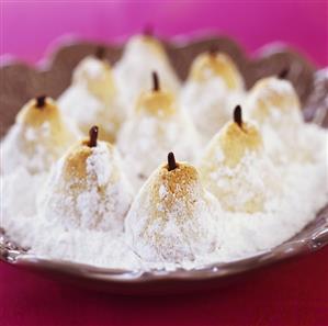 Almond pears with icing sugar (Greece)