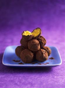 Saffron truffles