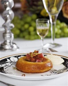 Savarin with rhubarb