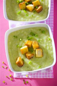 Cream of pea soup with fried tofu