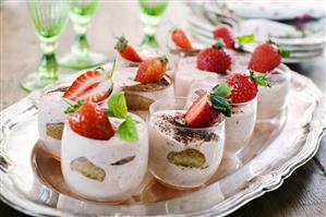 Strawberry tiramisu